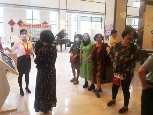 参访丨业主朋友参观Kaiyun官方网站登录入口有伴社区